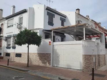 Casa adosada en  Calle Navarra 13 - Foto 1