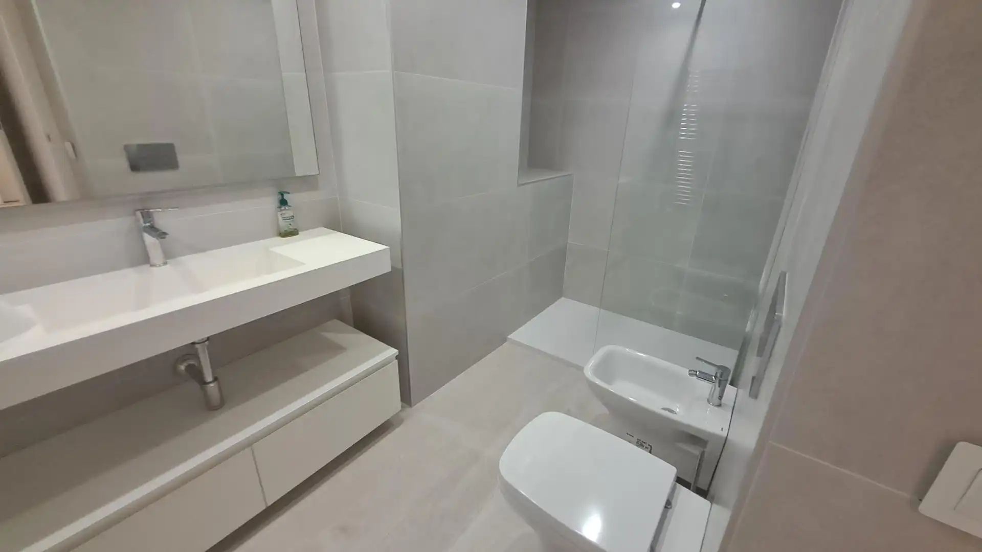 Piso en  Avenida del Ejército 11 - Foto 11