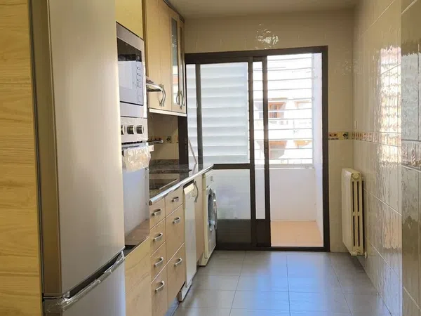 Piso en Vicente de berdusao s/n, Ciudad Jardín - Parque Roma - Foto 3