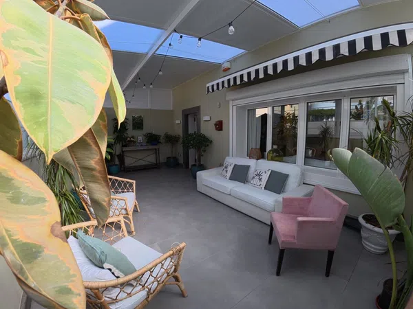 Chalet adosado en Barrio Ciudad Jardín - Foto 2