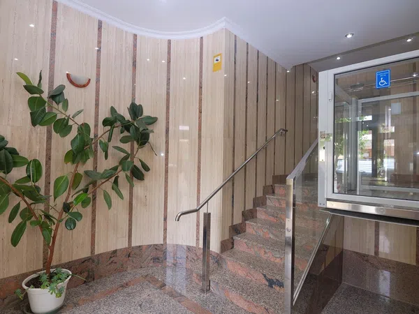 Piso en avenida de Villamayor, 74