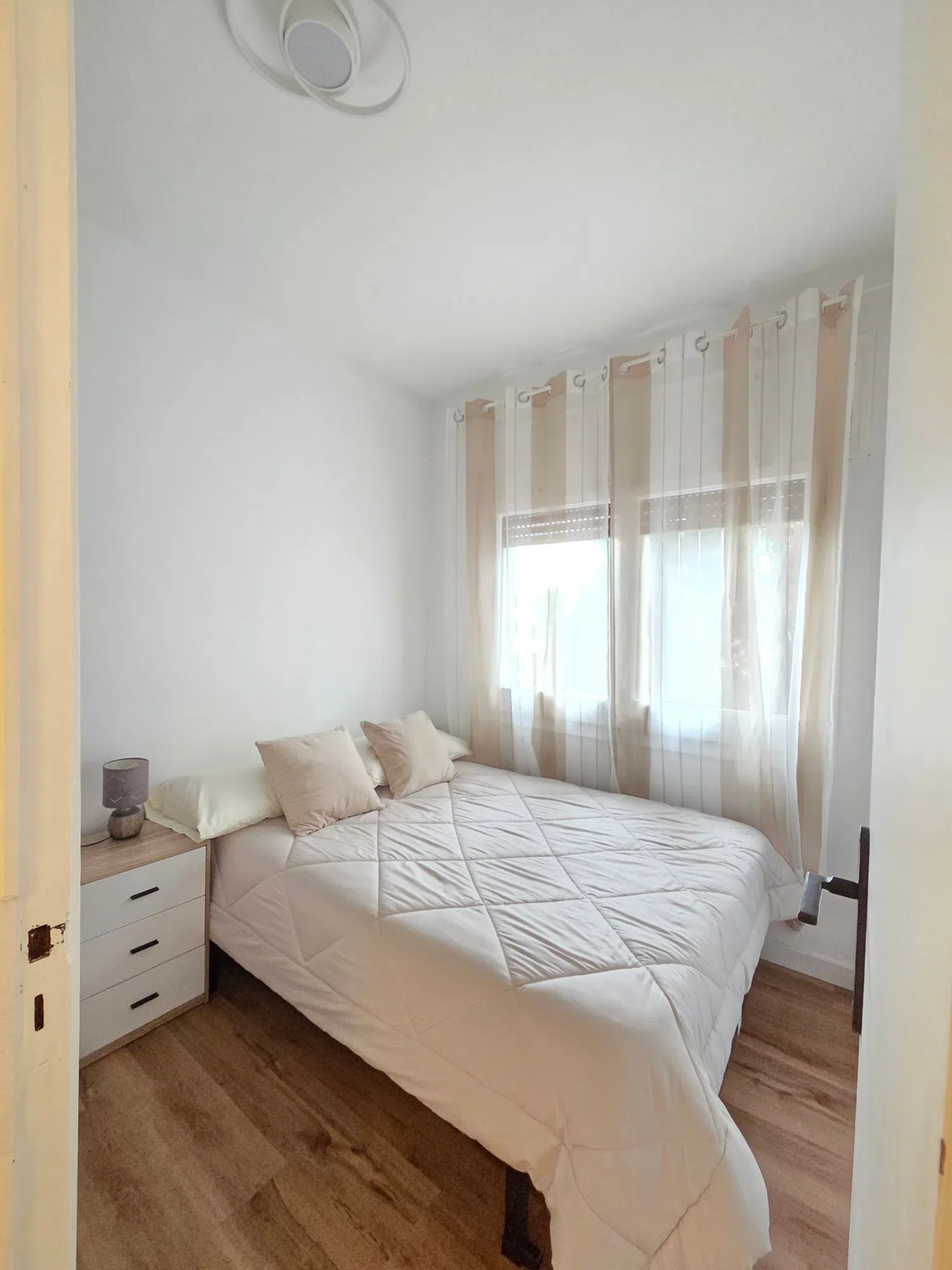 Piso en La Pineda - Foto 17