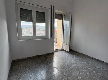 Piso en  Ronda de la Constitució 28 - Foto 2