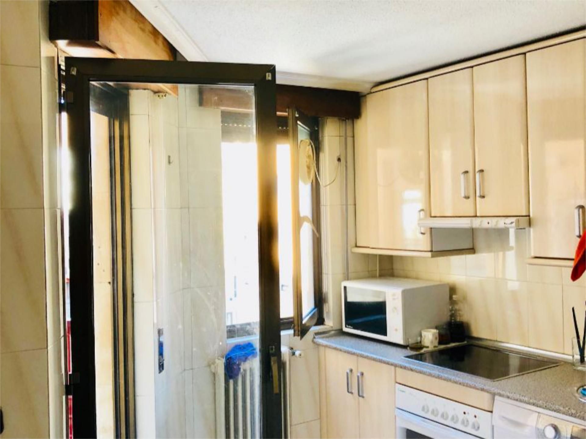 Piso en  Calle Pérez Oliva 14 - Foto 4