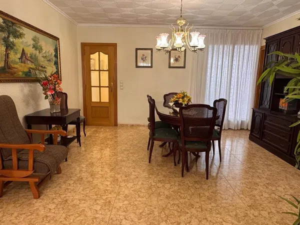 Piso en calle de Ramiro de Maeztu, 17 - Foto 1