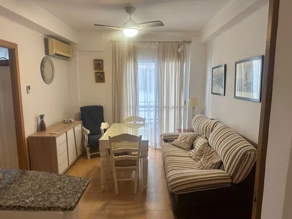 Piso en Calle Luis Montoto, 135, Luis Montoto - Santa Justa - Foto 1