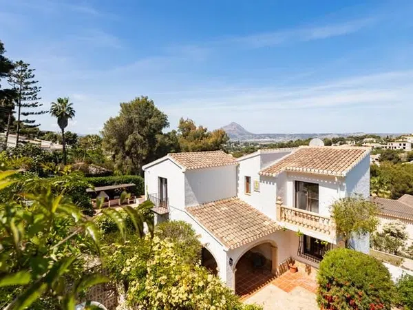 Casa o chalet independiente en Calle Ficus, 15, La Granadella - Costa Nova, La Granadella - Costa Nova - Foto 1
