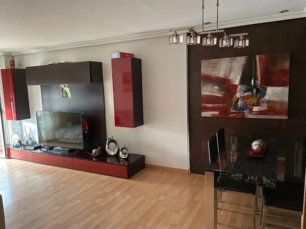 Chalet adosado en Calle Carlos I, 10 - Foto 2