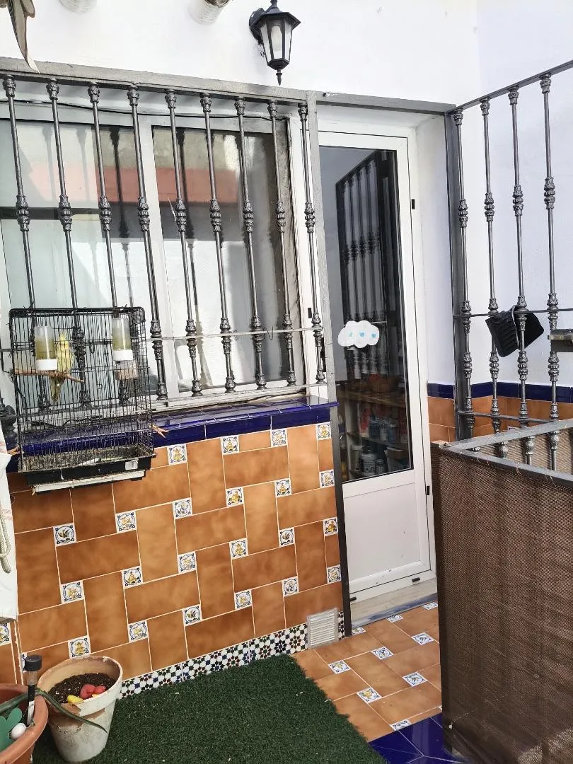 Casa adosada en  Calle Puebla de los Infantes 11 - Foto 11