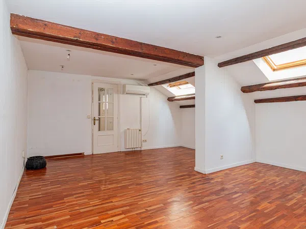 Estudio en calle de Zurbano, 84