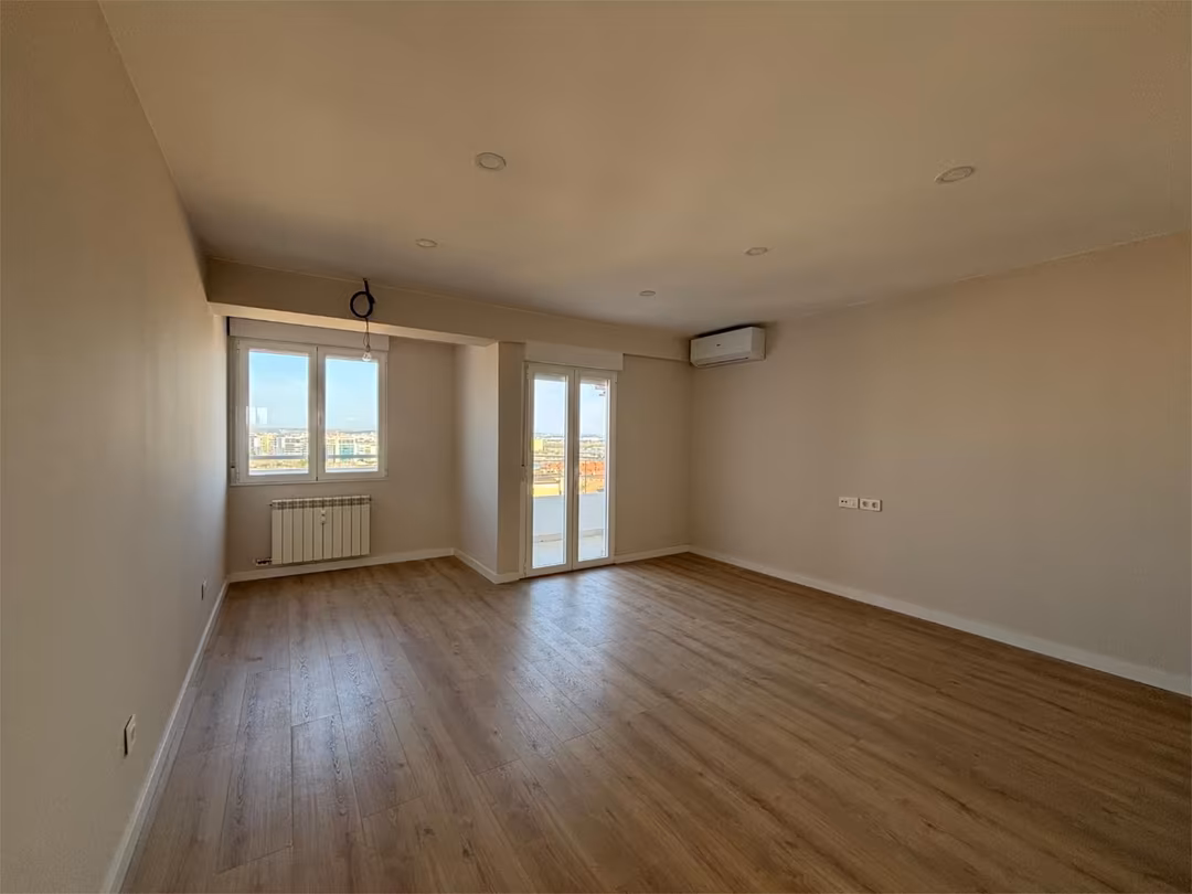 Piso en  Calle de Alonso V 17 - Foto 9