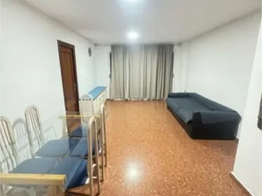 Piso en Patraix - Foto 1