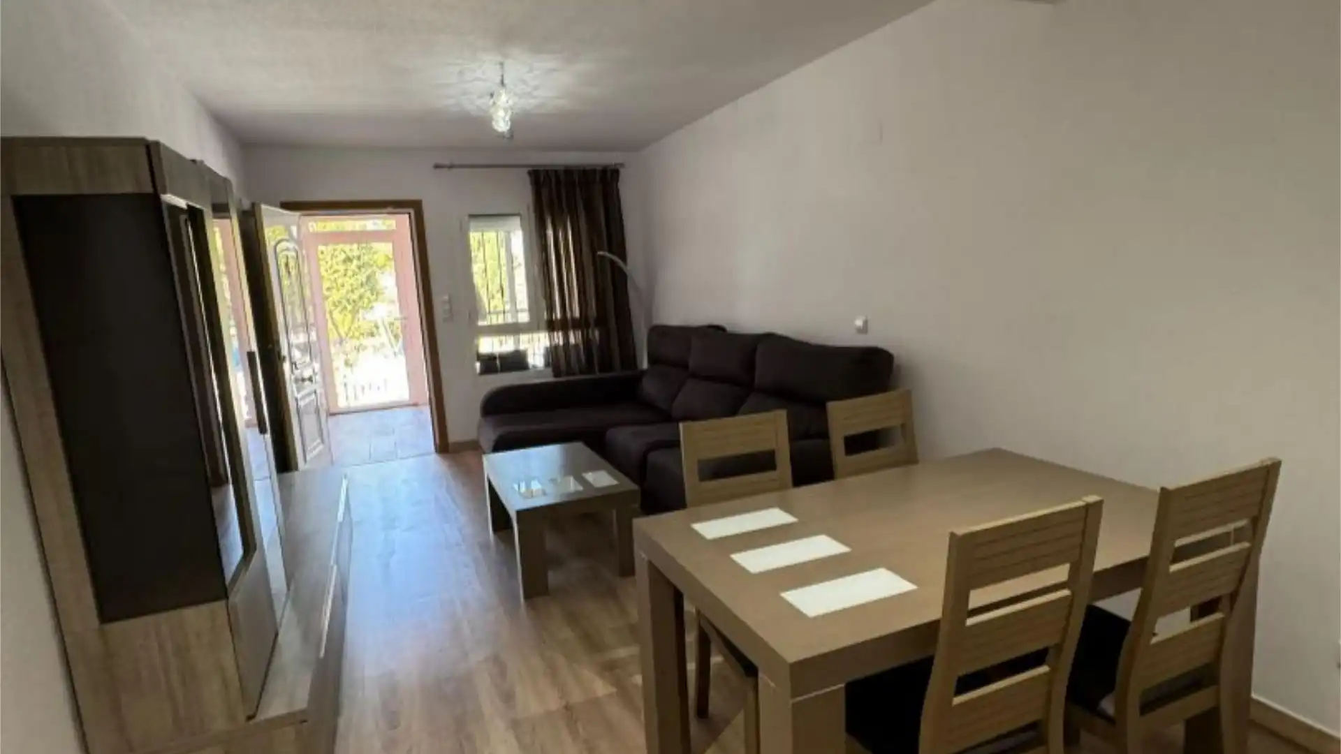 Casa adosada en  Carrer del Ressol 5 - Foto 7