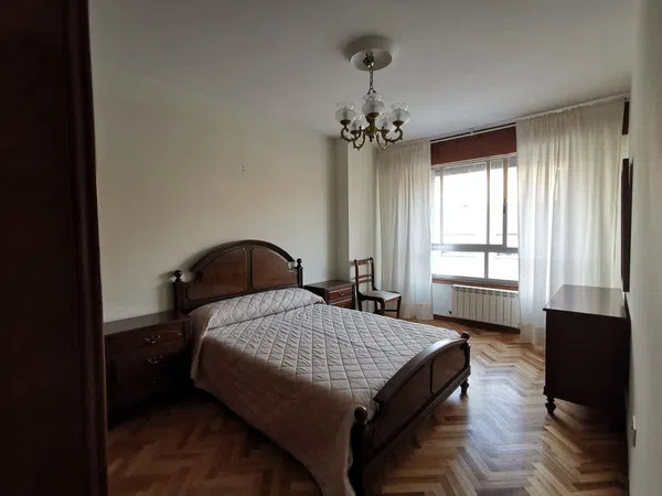 Piso en avenida Finisterre, 220