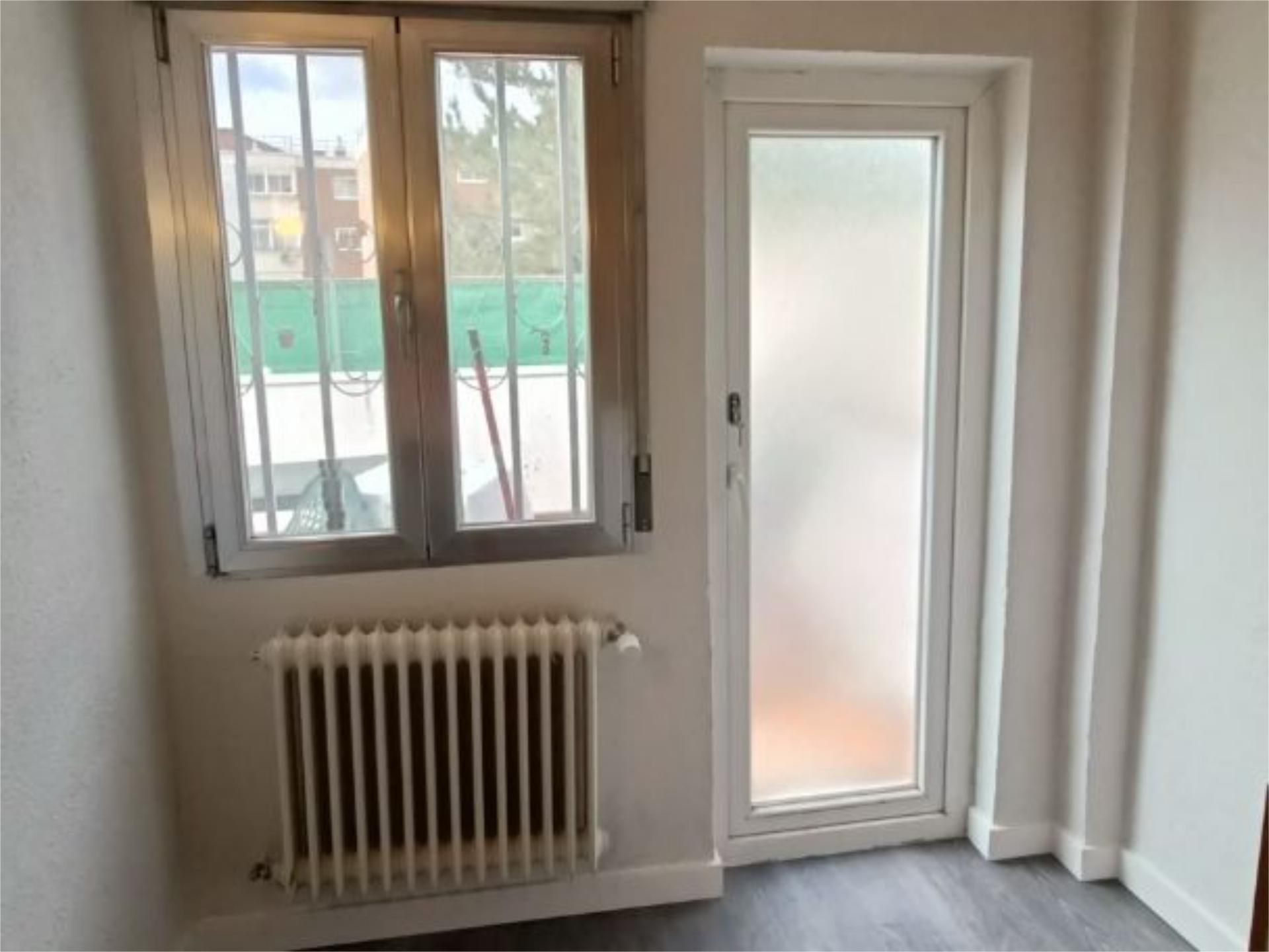 Piso en  Calle de Puentelarra 58 - Foto 14