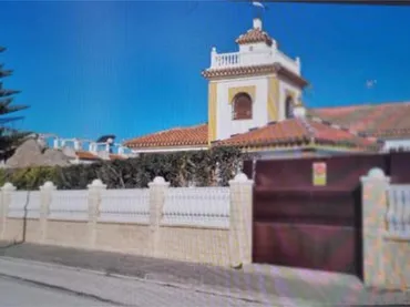 Casa adosada en La laguna - Foto 6