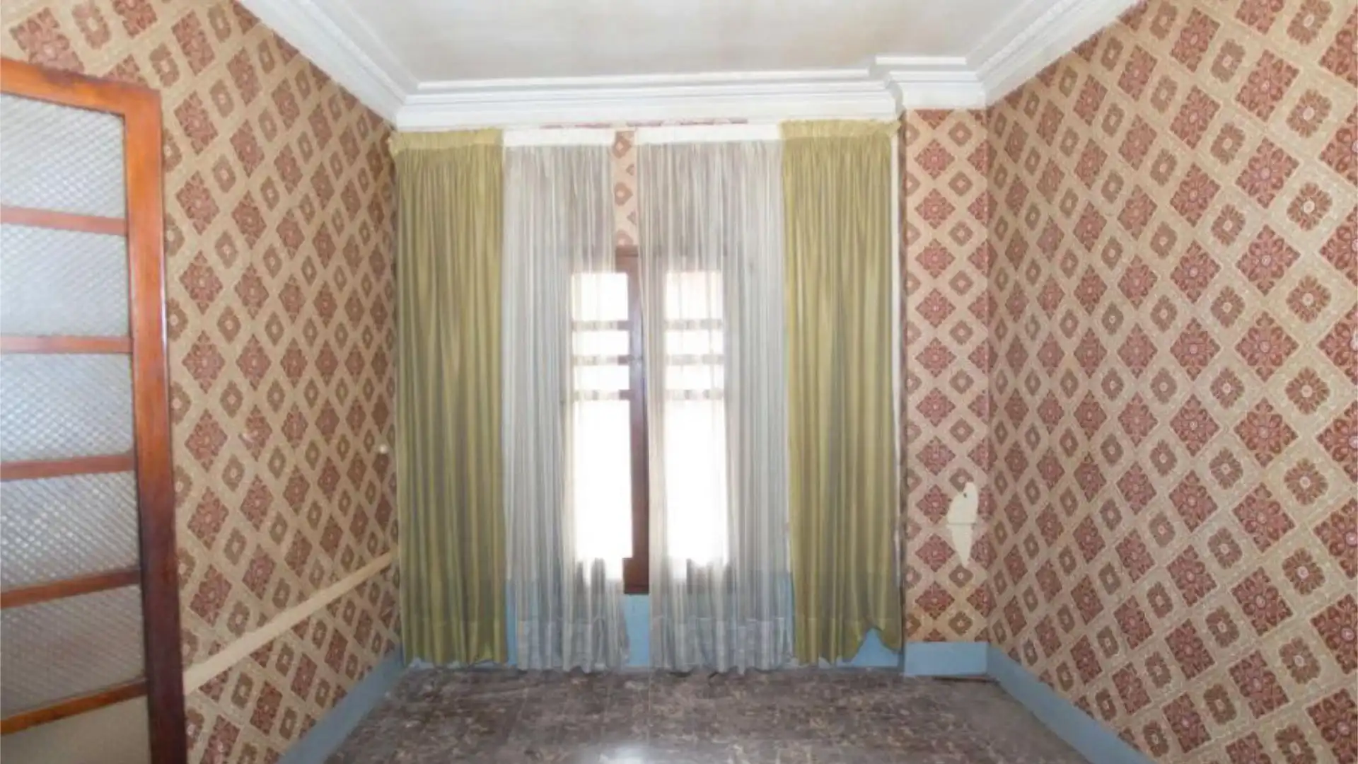 Piso en  Carrer Vicent Portolés 4 - Foto 1