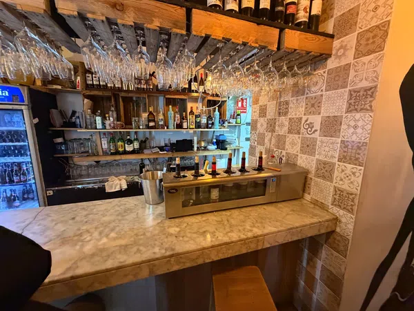 Bar en traspaso en Calle del Médico Pascual Pérez, 7 - Foto 4