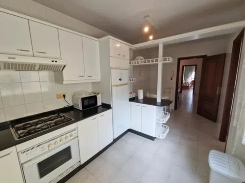 Piso en calle de Montero Rios, 37