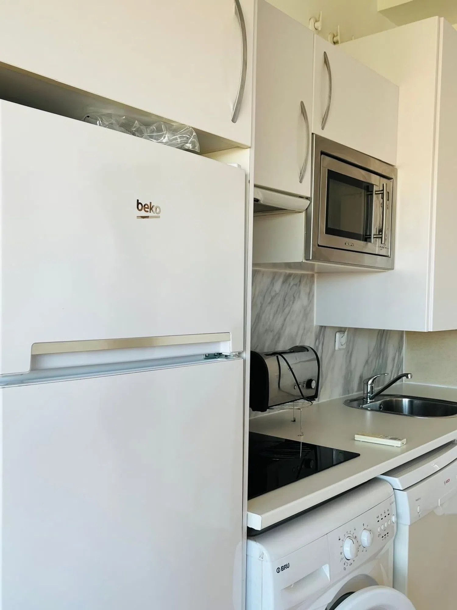 Estudio en avenida del Juncal, 11 - Foto 14