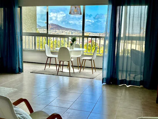 Piso en avenida Ansite, 3