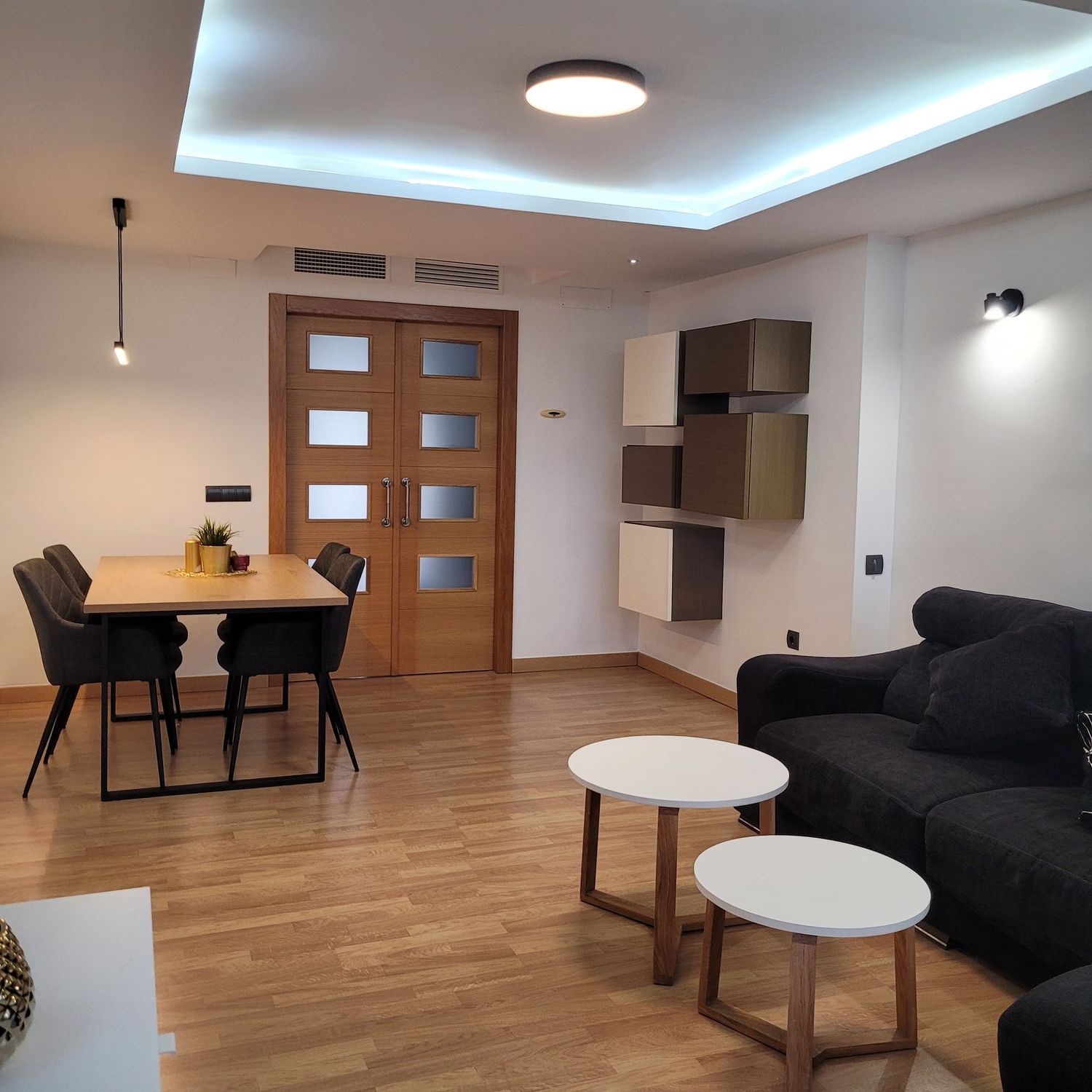 Piso en calle Sacerdote Isidro Albert, 6