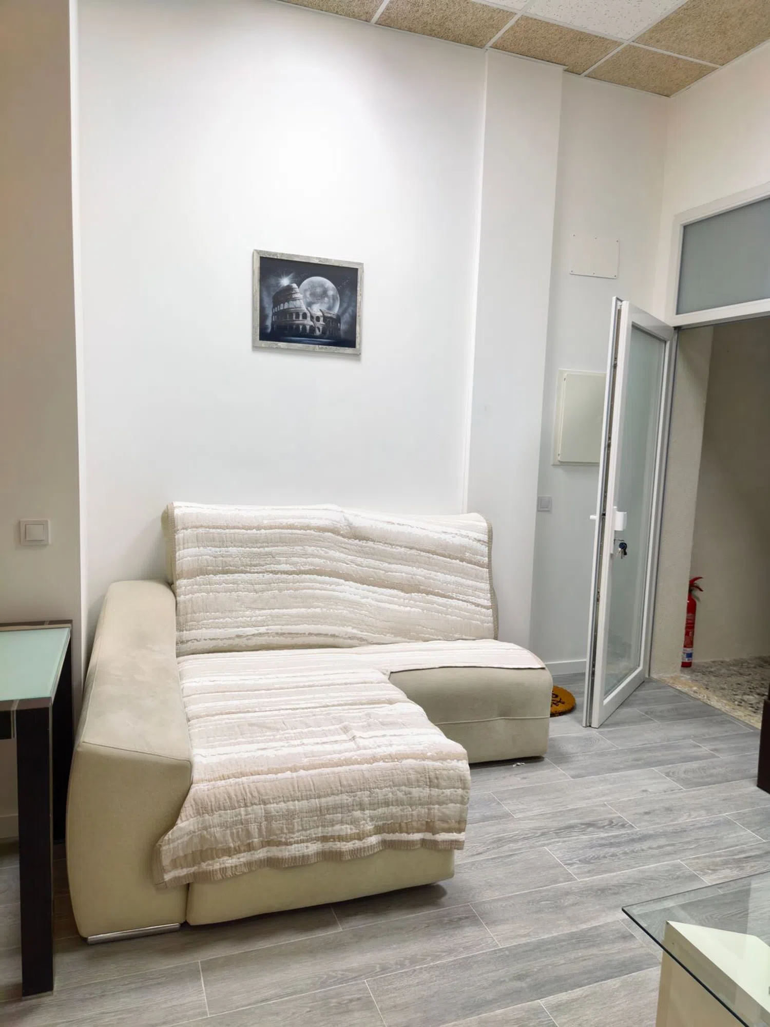 Estudio en calle Enriqueta Elizaicin, 17