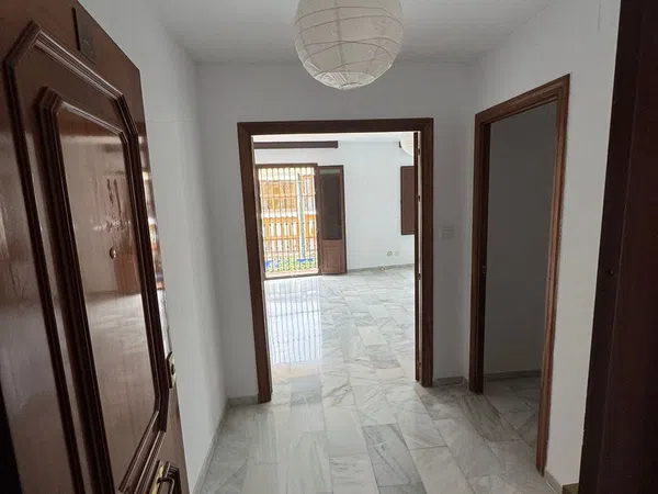 Piso en Plaza de las Carmelitas, 5, Camino Viejo de Málaga - Foto 1