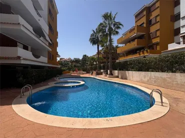 Piso en  Avenida de las Olas 7 - Foto 1