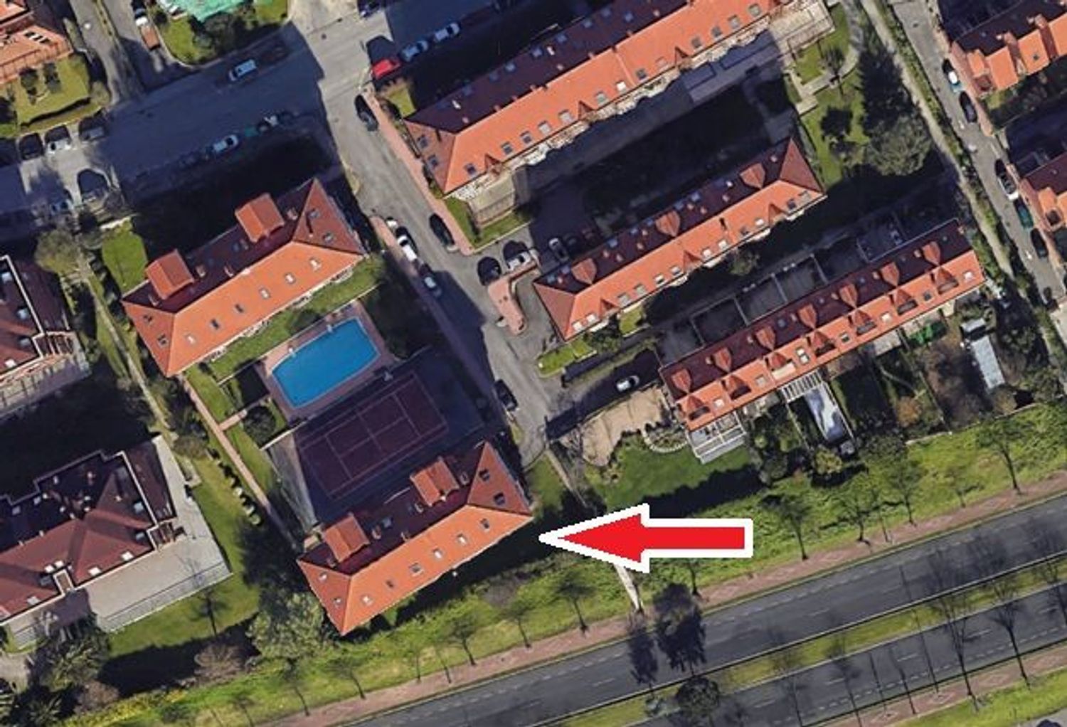 Piso en avenida de Cantabria, 19 - Foto 2