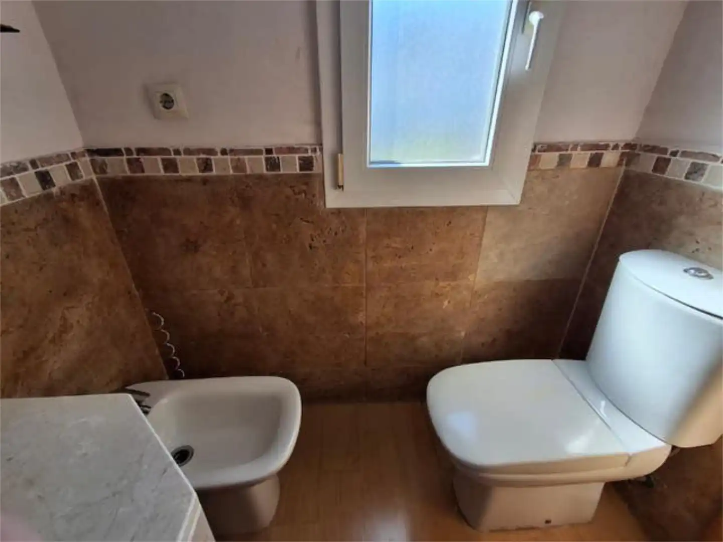 Piso en Hipercor - Foto 3