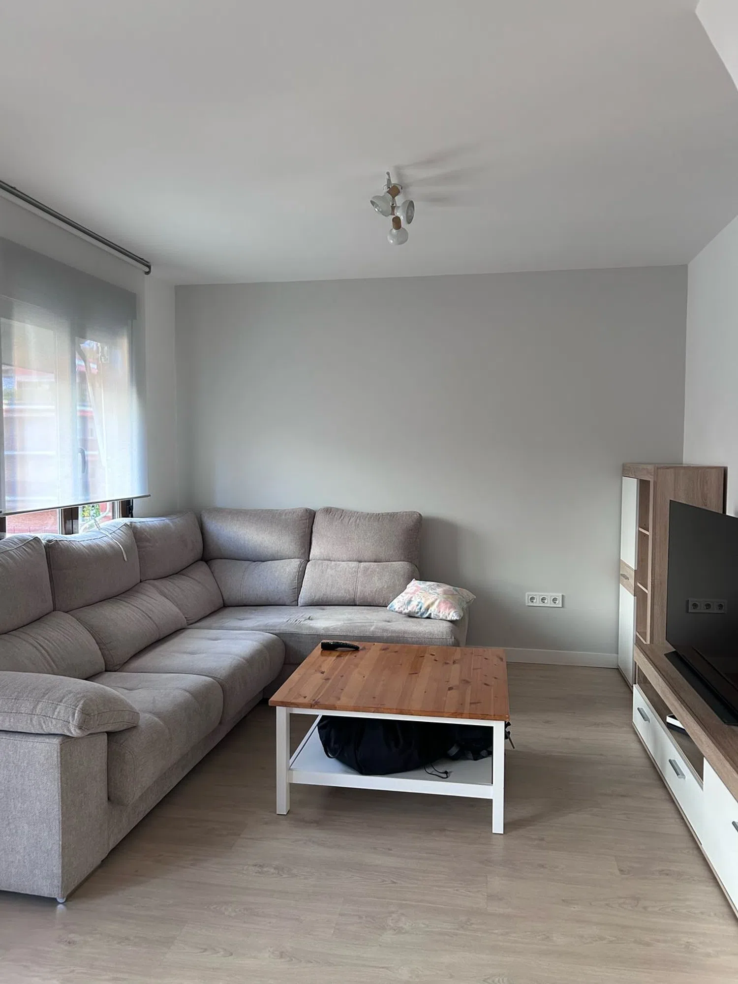 Piso en calle de la Virgen de África, 39 - Foto 1