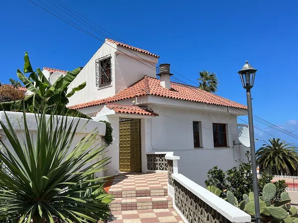 Chalet adosado en Calle Tierra de Oro, 25, Montaña-Zamora-Cruz Santa-Palo Blanco, Montaña-Zamora-Cruz Santa-Palo Blanco - Foto 1