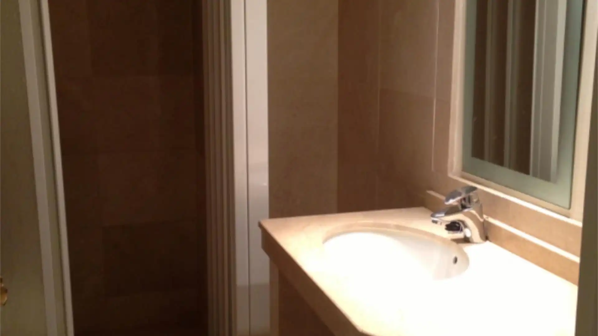 Piso en  Calle Amador de los Ríos 1 - Foto 11