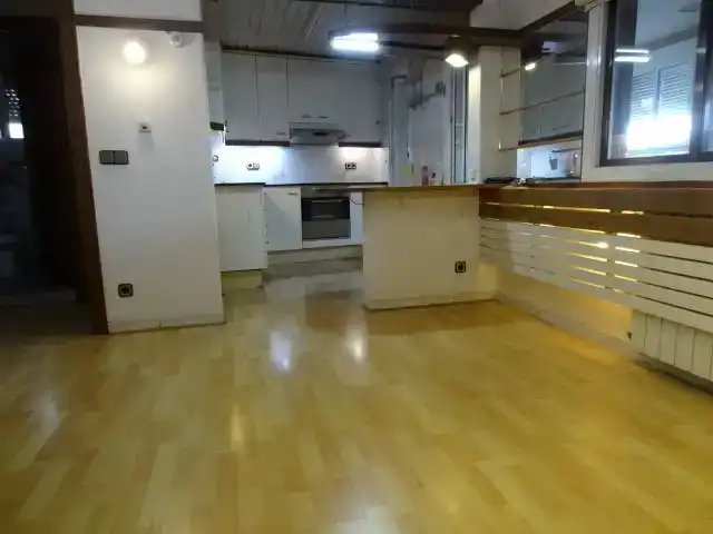 Piso en  Carrer de Berenguer III 192 - Foto 4