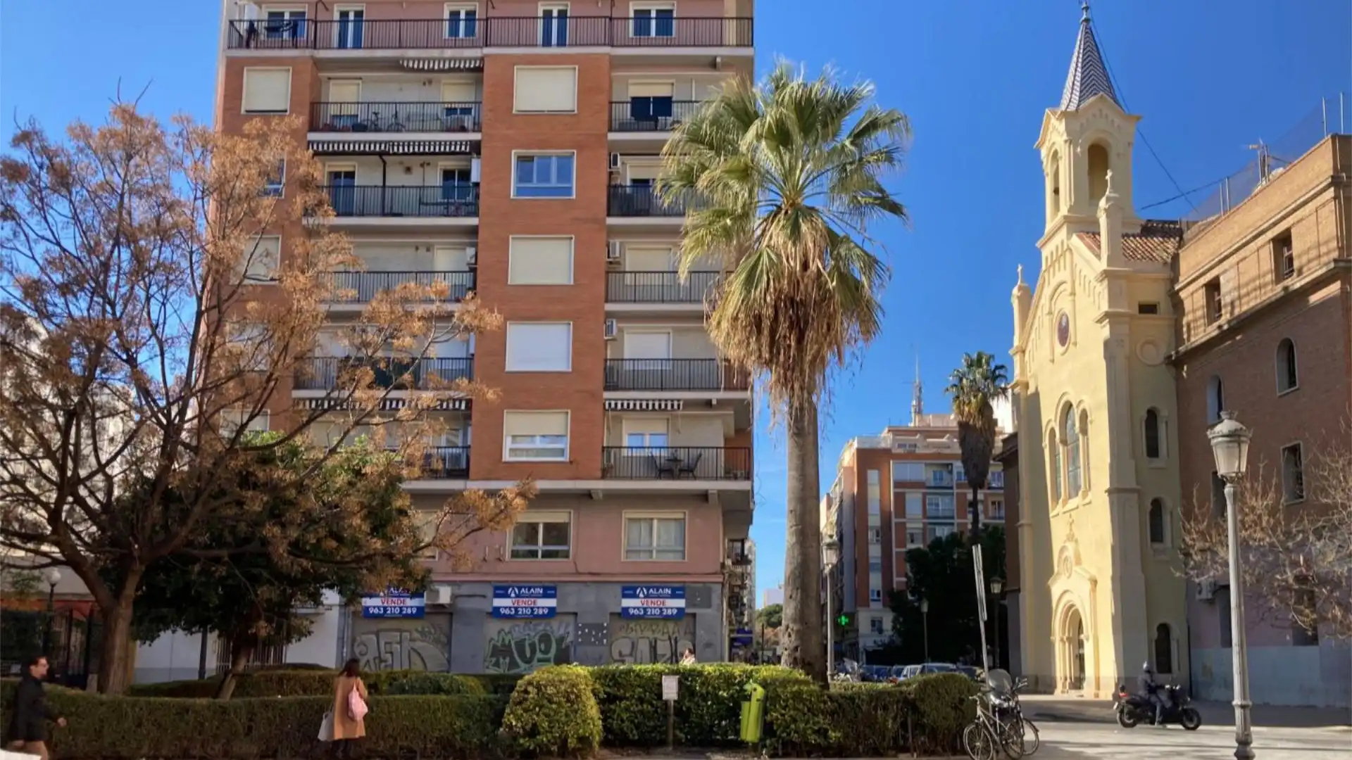 Piso en  Plaça del Músic López Chávarri 5 - Foto 20