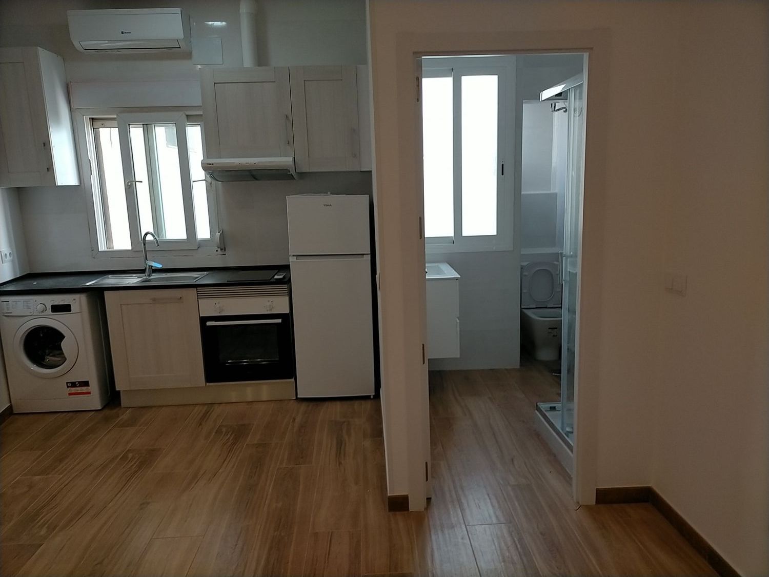 Estudio en calle de Campoamor, 9 - Foto 7