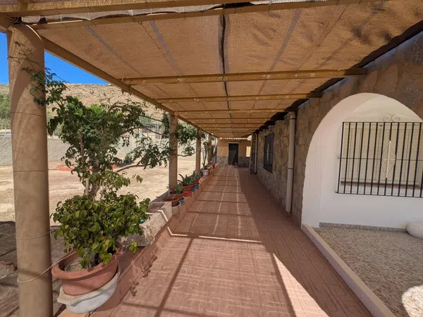 Casa o chalet independiente en Calle Venus, 11, Ciudad de Asís - Font-Calent - El Bacarot - Foto 8