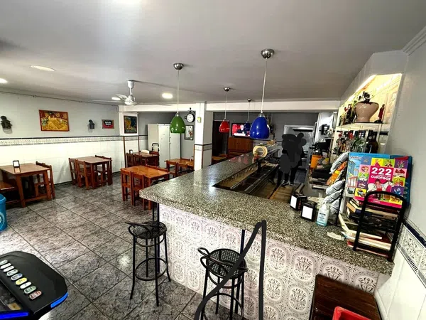 Bar en calle del Roure, 9 - Foto 3