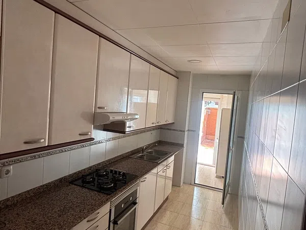 Piso en Calle de l'Abat Oliba, 3 - Foto 9