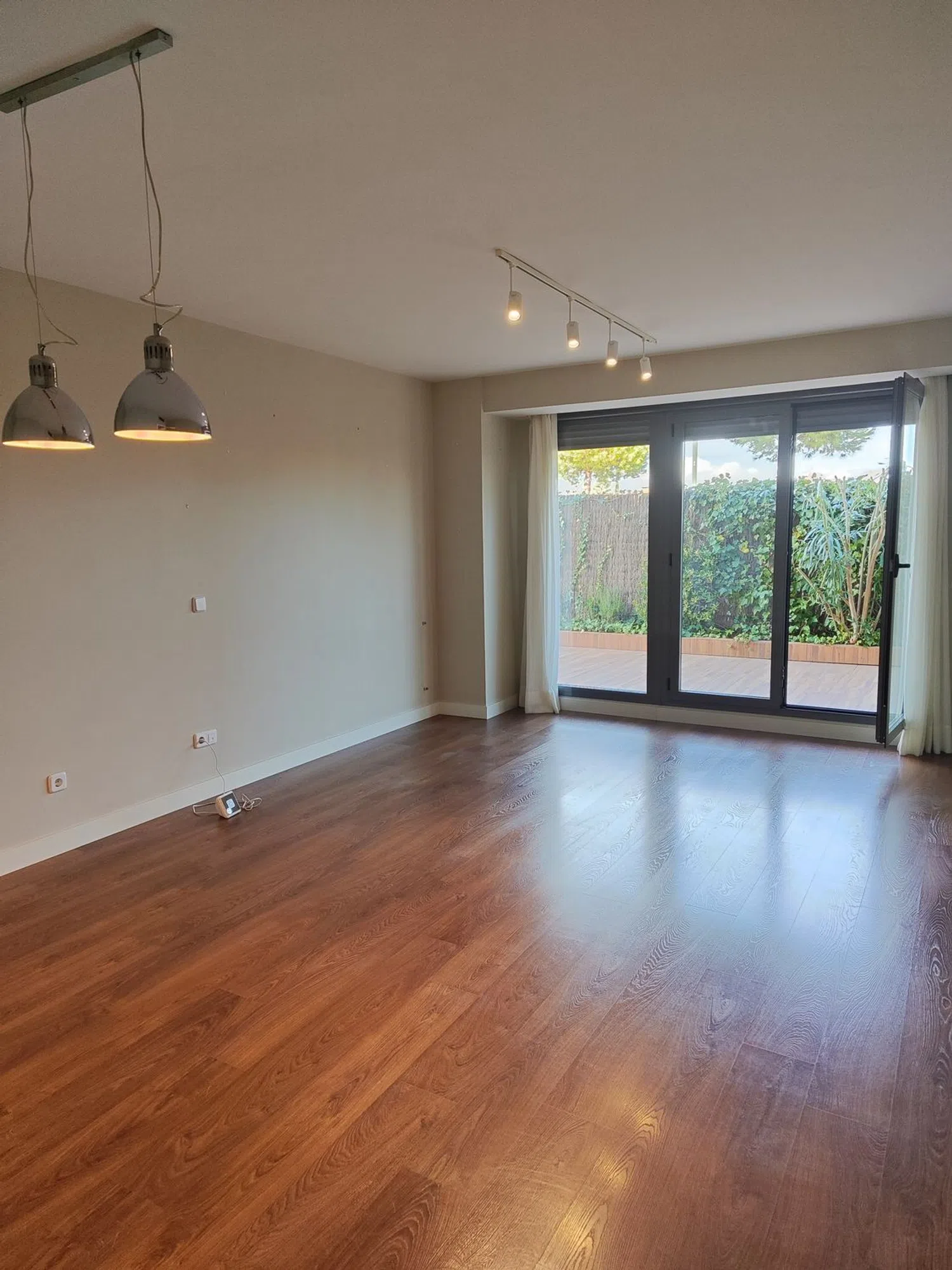 Piso en calle Cristóbal Colón, 6 - Foto 3