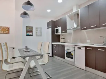 Apartamento en Cerca del palacio de deportes - Foto 4