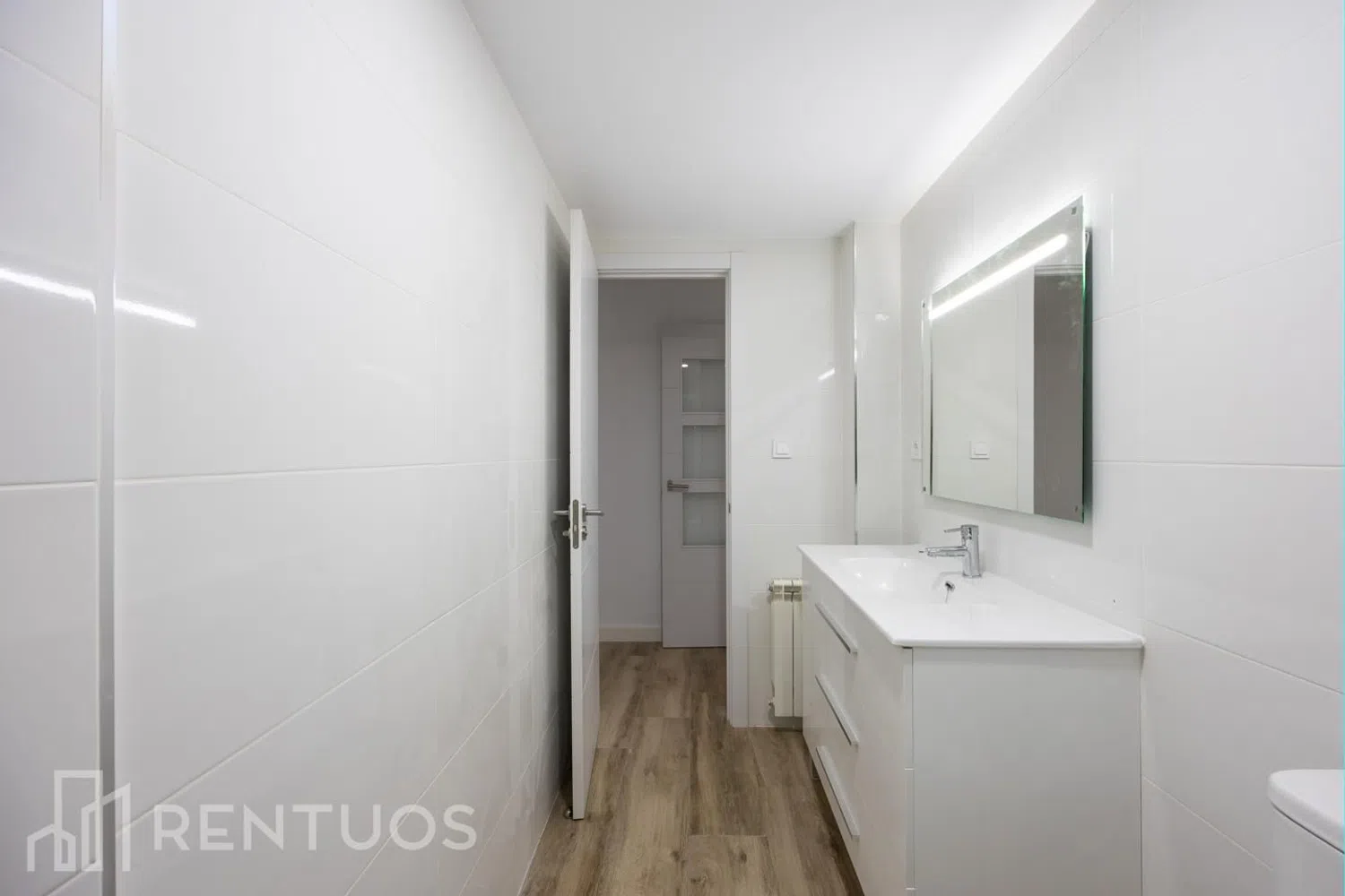 Piso en calle Cabo de San Vicente - Foto 18