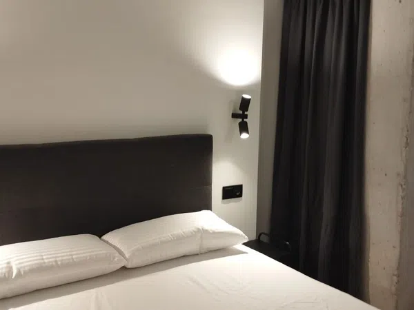 Estudio en calle Cortés, 1 - Foto 2