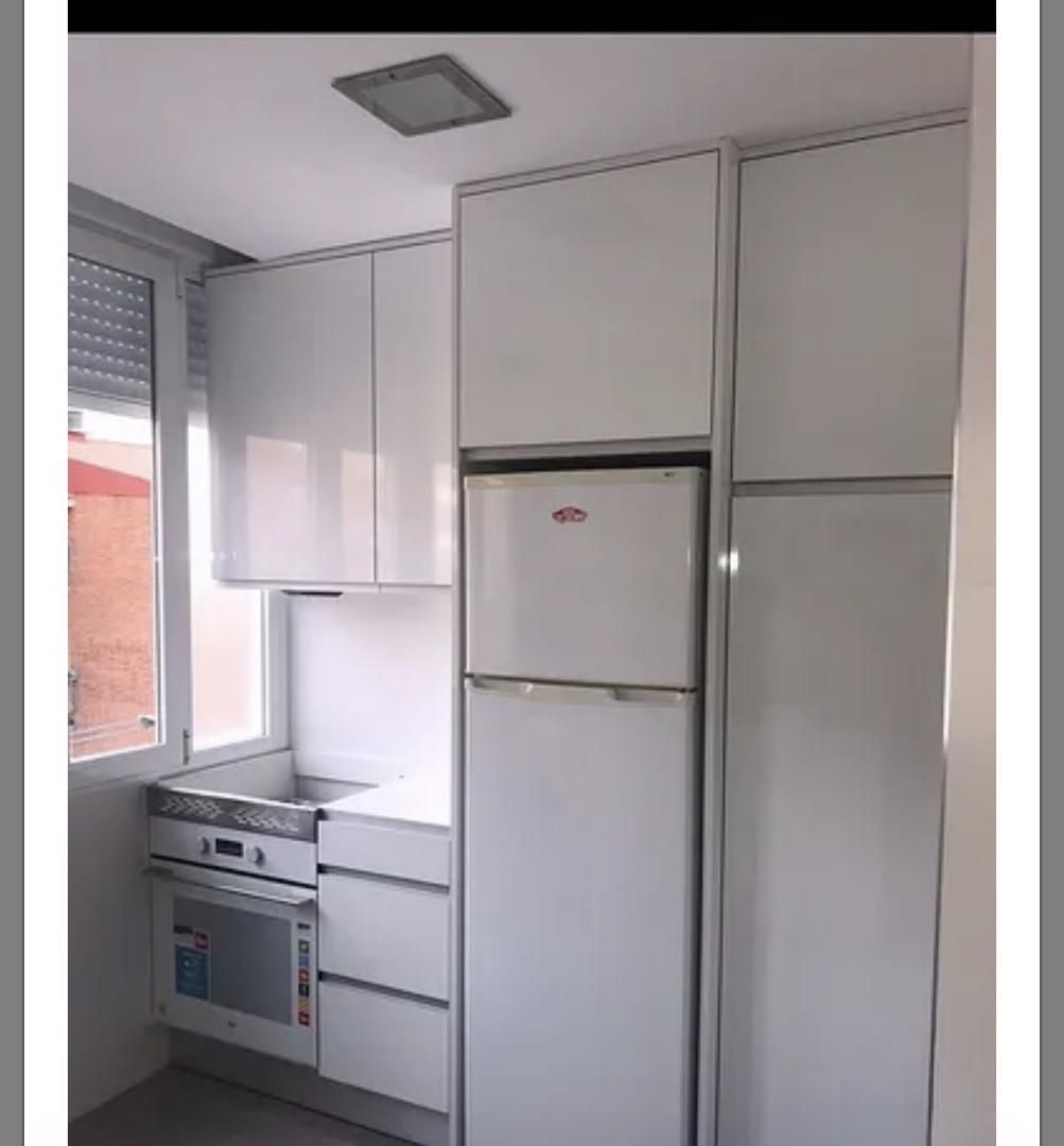 Piso en  Avenida Don Juan de Borbón 2D - Foto 11