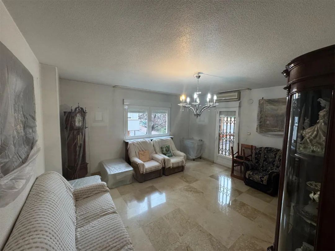 Piso en  Calle Doctor Muñoz Fernández 1 - Foto 1