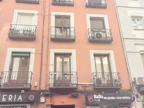 Piso en calle de Martín de los Heros, 27