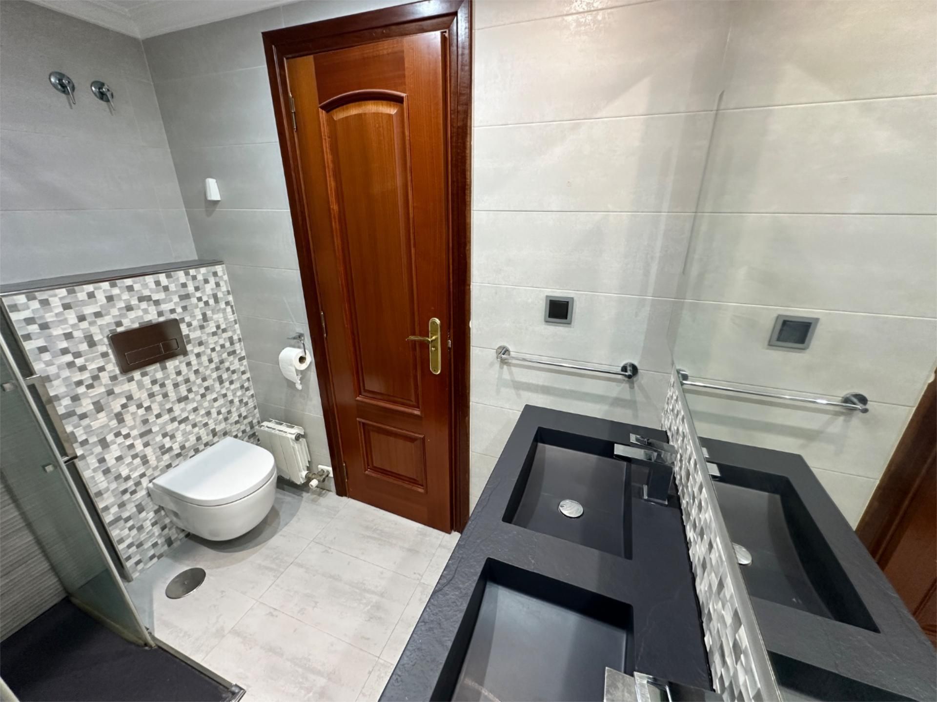 Piso en  Avenida da Hispanidade 82 - Foto 5