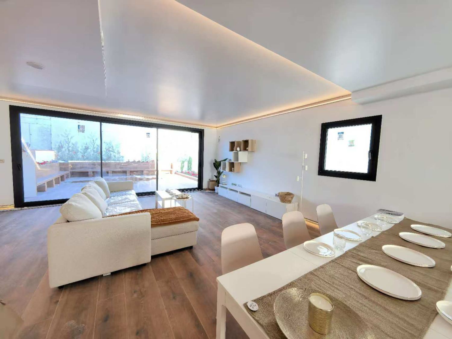 Chalet adosado en Montgat - Foto 7