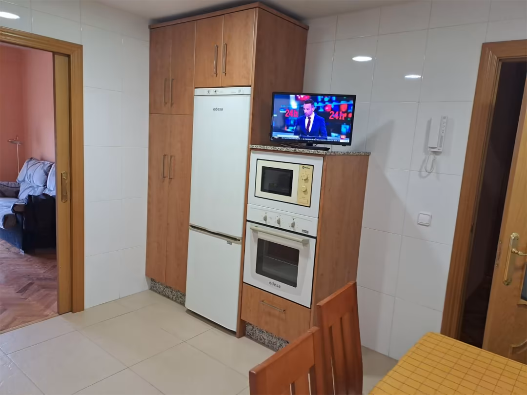 Piso en  Paseo de San Vicente 46 - Foto 6